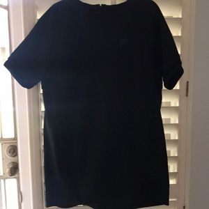 Nike short sleeve sweatshirt dress